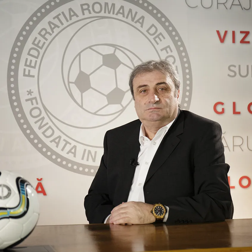 Mihai Stoichiță millilerden çekinmiyor