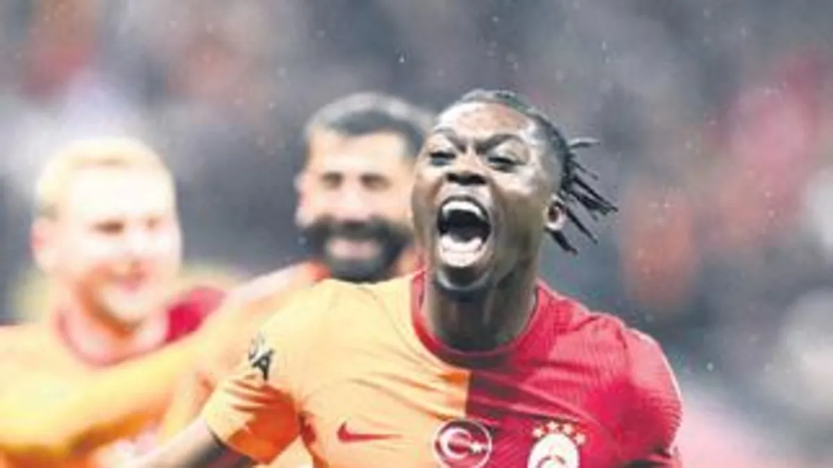Derrick Köhn, G.Saray kampında açıklamalarda bulundu: Hayalim burada oynamaktı