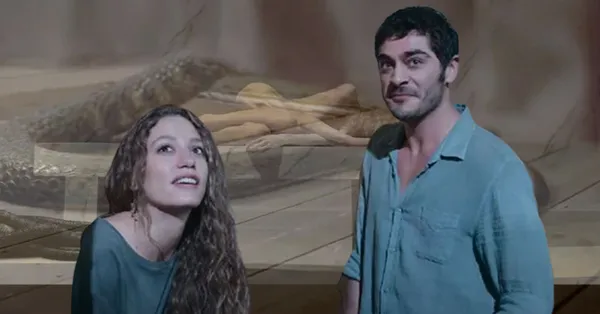 Serenay Sarıkaya ve Burak Deniz’in yatak sahneleri olay! Yılanla bütünleşip Şahmeran’a dönüştü o kareleri görenler: Fena şeyler oluyor