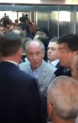 CHP Genel Merkezi'nde Muharrem İnce krizi