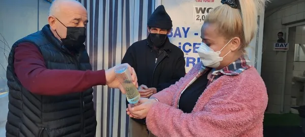 bu-umumi-tuvalet-digerlerinden-cok-farkli-temizligiyle-on-plana-cikiyor-daimi-musterileri-var-gunde-300-kisi-kullaniyor-1641723649085.jpg Bu umumi tuvalet diğerlerinden çok farklı! Temizliğiyle ön plana çıkıyor: Daimi müşterileri var günde 300 kişi kullanıyor-2