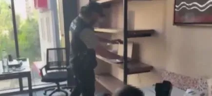 4-ilde-kuyu-5-operasyonu-icisleri-bakani-ali-yerlikaya-duyurdu-cok-sayida-kisi-yakalandi-1718170252290.jpeg 4 ilde Kuyu-5 operasyonu! İçişleri Bakanı Ali Yerlikaya duyurdu: Çok sayıda kişi yakalandı-3