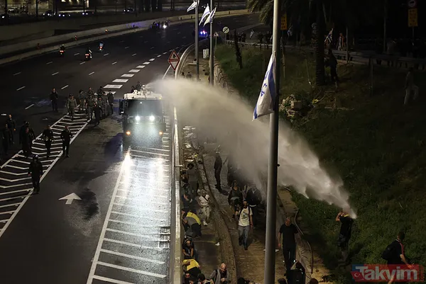 İsrail sokakları karıştı | Tel Aviv sokaklara döküldü! Katil Netanyahu'ya tepki yağdı: İstifa et - 40