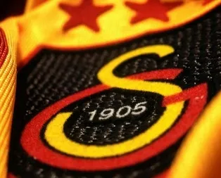 Masaya oturdular! Taraftarın beklediği transfer