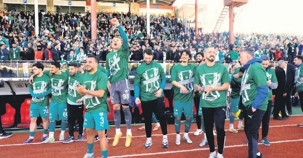 Hopa’yı mağlup eden Bursa şampiyon oldu!