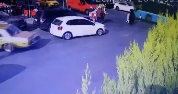 İstanbul'da kan donduran olay! Yolcu otobüsü küçük çocuğu ezdi, annesi baygınlık geçirdi-3