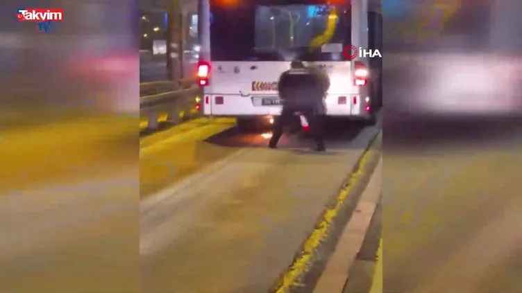 Kağıthane’de metrobüs yangını!