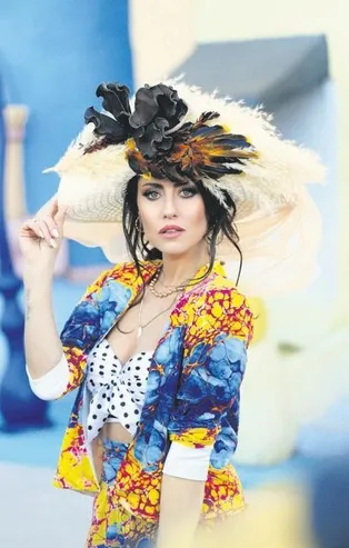 Derya Uluğ yılbaşı gecesini Batum'da karşılayacak