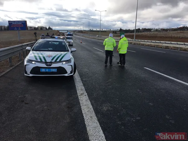 Ahmet Çalık'ın hayatını kaybettiği kazadan yürek yakan detaylar! Emniyet kemeri yerine tokasını takmış! Gördü tanıkları konuştu: Çok hızlıydı - 32