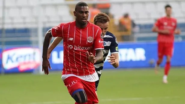 trabzonspor-abdli-haji-wright-imza-asamasina-getirdi-1656460685773.jpeg Trabzonspor ABD'li Haji Wright' imza aşamasına getirdi!-2