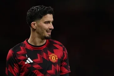 Beşiktaş'ta Altay Bayındır harekatı!