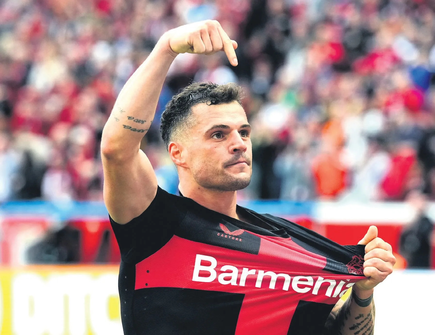 Xhaka ile yeniden