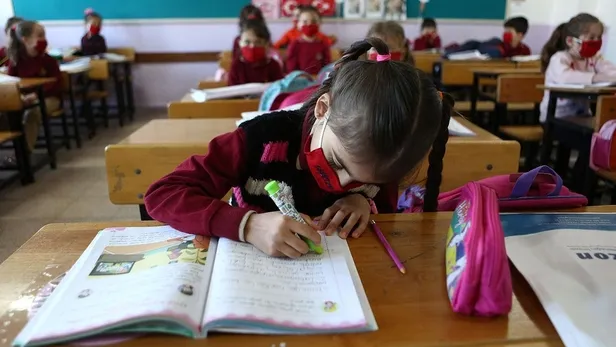 Karneler hangi tarihte verilecek? Yaz tatili ne zaman 2022 başlayacak? 2021-2022 eğitim öğretim yılı okullar ne zaman kapanacak?-5
