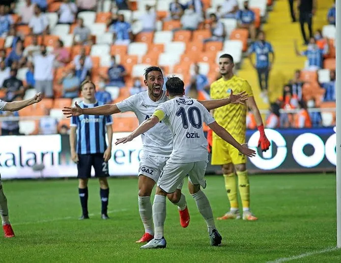 Mesut attı Fener kazandı!