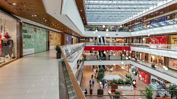 bodrumda-75-bin-tllik-kriz-cikti-rus-guzelle-turk-sosyetik-birbirine-girdi-1657738294909.jpeg Bodrum'da 75 bin TL'lik kriz çıktı! Rus güzelle, Türk sosyete birbirine girdi-7