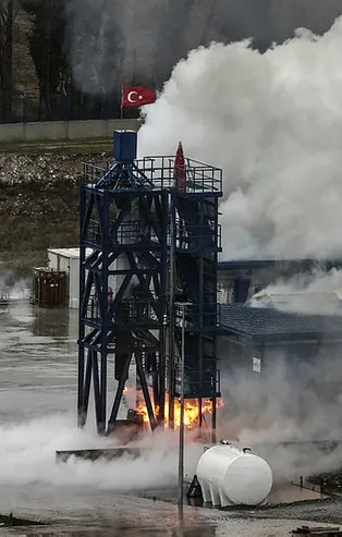 Milli ve özgün hibrit roket motoru ilk sınavını başarıyla geçti! Uzay aracımızı 2023'te Ay ile buluşturacağız