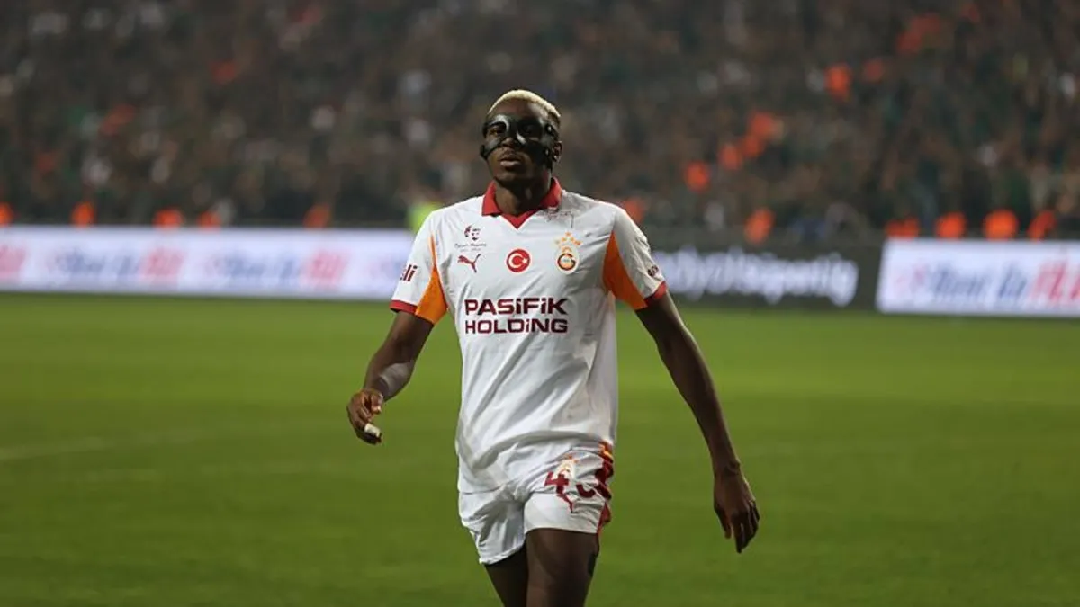 Osimhen derbide oynayacak mı? Açıklama geldi