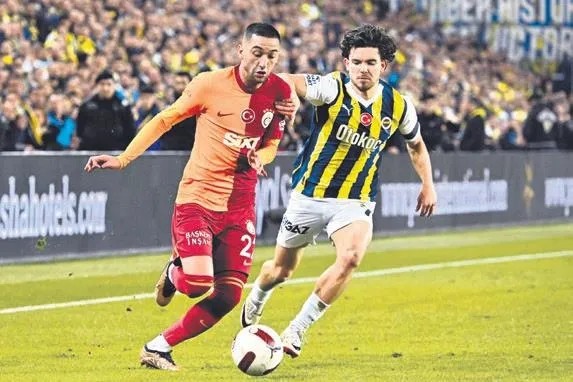 spinazzola-savasi-1704067643472.jpeg Spinazzola radara girdi! Galatasaray'dan sonra İtalyan ekibi de Genoa'ya talip...-2