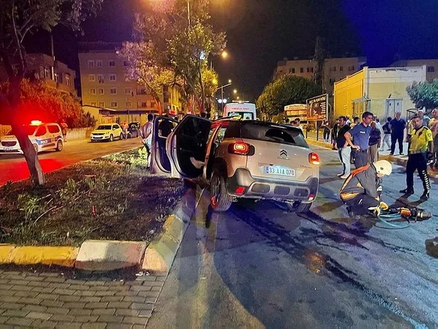 mersinde-minibusle-otomobil-carpisti-yaralilar-var-1653804074628.jpeg Mersin'de minibüsle otomobil çarpıştı: Yaralılar var-3