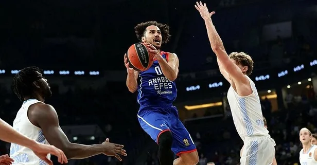 Anadolu Efes evinde Zenit’e boyun eğdi (Yurttan ve dünyadan spor gündemi)