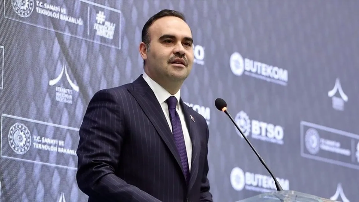 Türkiye'nin Yüksek Teknoloji İhracatı Rekora Doğru: Bakan Kacır'dan Destekleyici Açıklamalar