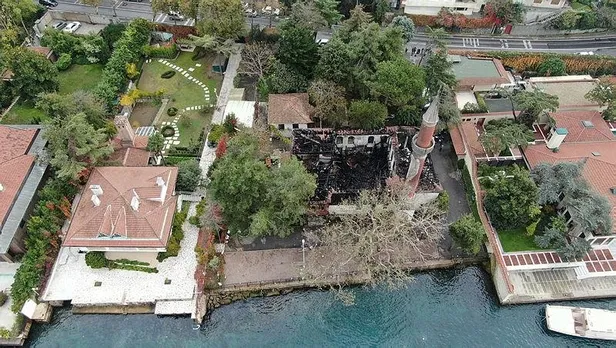 SON DAKİKA: Yangında kan donduran şüphe! Vaniköy Camii İmamı: Ziynet eşyalarımı yangın sonrası bulamadık-5