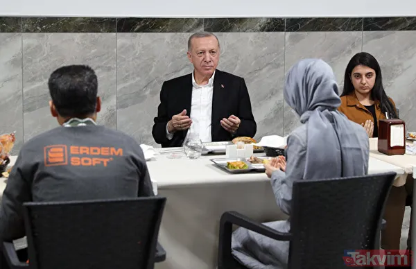 Başkan Recep Tayyip Erdoğan Gaziantep'te işçilerle yemek yedi - 16
