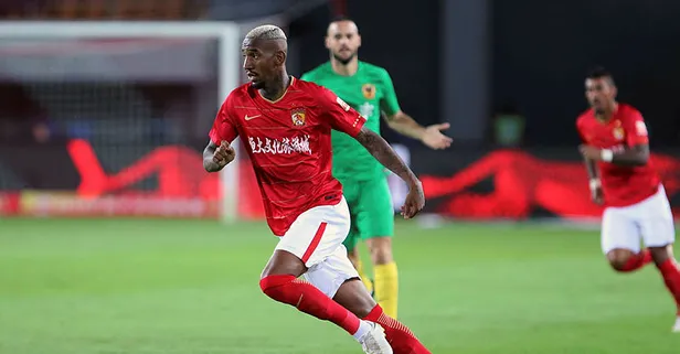 Galatasaray ve Beşiktaş'a Talisca transferinde dev rakip! Mourinho gözüne kestirdi