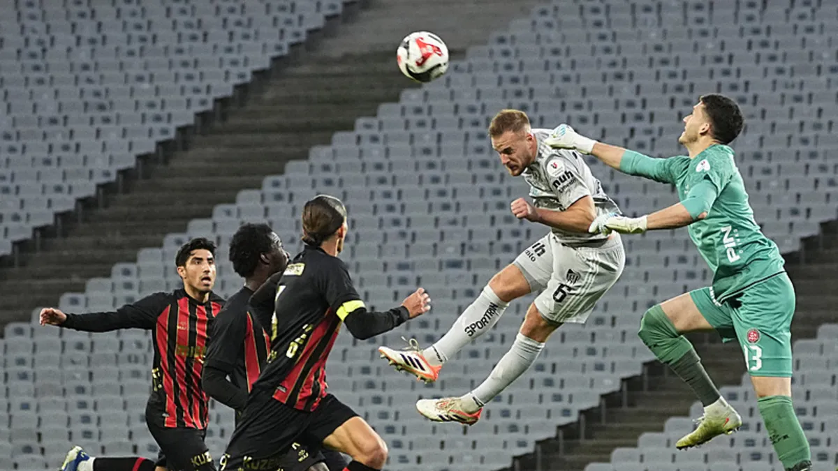 Beşiktaş'tan Süper Lig'in yıldızına kanca! Bonservisi soruldu