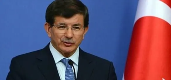 Dışişleri Bakanı Ahmet Davutoğlu, 75 yıl aradan sonra Kerkük'e giden ilk Türk Dışişleri Bakanı oldu.