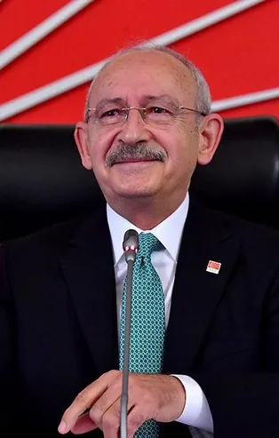"Bir avuç Londralı tefeciye faiz ödeniyor" diyen Kılıçdaroğlu, İmamoğlu'nun temaslarını unuttu!