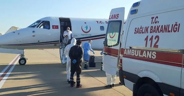 Son dakika: Türkiye'den bir kurtarma operasyonu daha: 4 Türk vatandaşı Kırgızistan'dan ambulans uçakla getirildi
