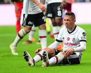 Adriano’ya hapis cezası