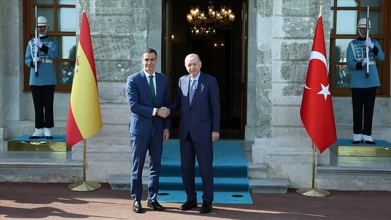 baskan-erdogandan-sanchez-ile-kritik-temas-gundemde-iran-gazze-ve-ukrayna-var-1775581687812.jpeg Başkan Erdoğan'dan Sanchez ile kritik temas! Gündemde İran, Gazze ve Ukrayna var-3