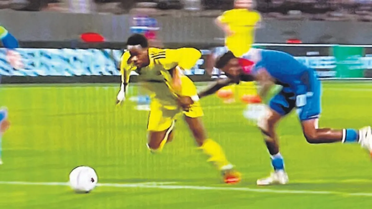 Fenerbahçe'nin penaltısı es geçildi