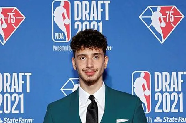 NBA'deki gururumuz Alperen Şengün Houston Rockets tarafından draft edildi