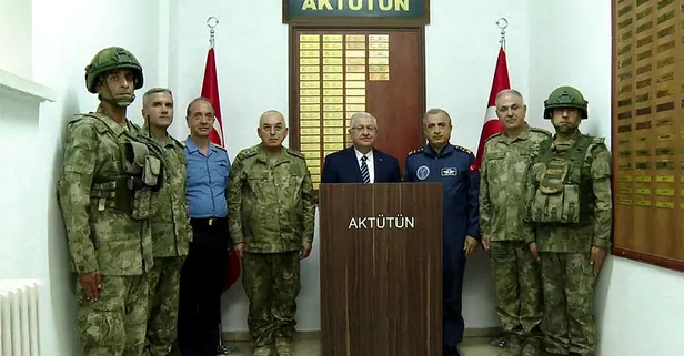 Son dakika: Milli Savunma Bakanı Yaşar Güler ve TSK komuta kademesi sınır hattında