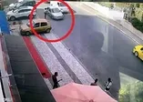 Esenyurt'ta kapkaççı dehşeti: Çantasını aldıkları kadını böyle sürüklediler