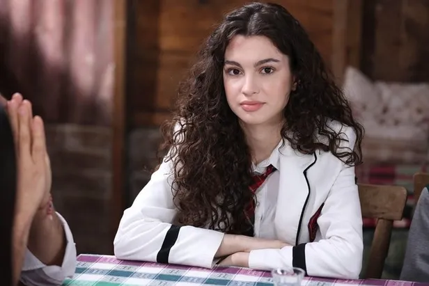 kardeslerim-91-bolum-canli-izle-20-mayis-2023-cumartesi-kardeslerim-full-hd-tek-parca-canli-yayin-izle-atv-you-1684598525187.jpeg Kardeşlerim 91. bölüm izle! 20 Mayıs 2023 Cumartesi Kardeşlerim FULL HD, TEK PARÇA izle! ATV, Youtube...-4