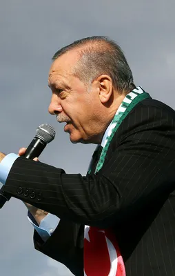 "Rezil rüsva oldun neyin erken seçimi"