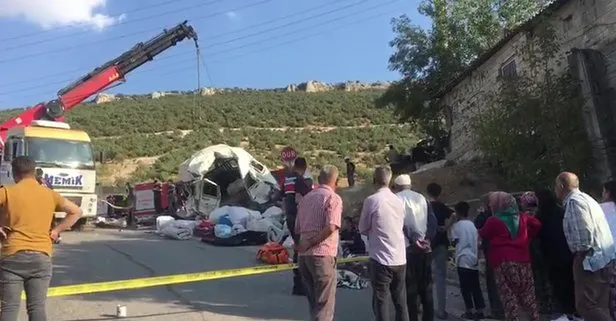 Gaziantep’te seyir halindeki kamyon yoldaki araçlara çarptı: Çok sayıda ölü ve yaralı var