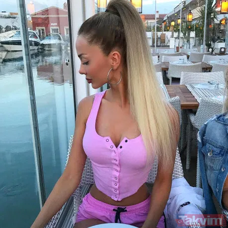 Galatasaray'ın genç ismi Emre Mor'u bu kez Merve Taşkın ifşaladı! Sahada koşmuyor, dışarıda yürüyor... - 20