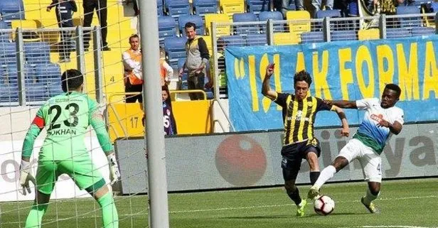 Ankara’da 4 gollü maç | MKE Ankaragücü:2 - Çaykur Rizespor:2 Maç sonucu