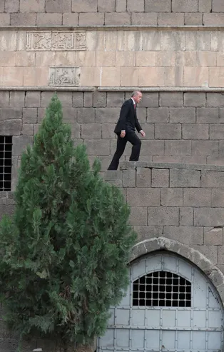 Cumhurbaşkanı Erdoğan, Sur’u gezdi