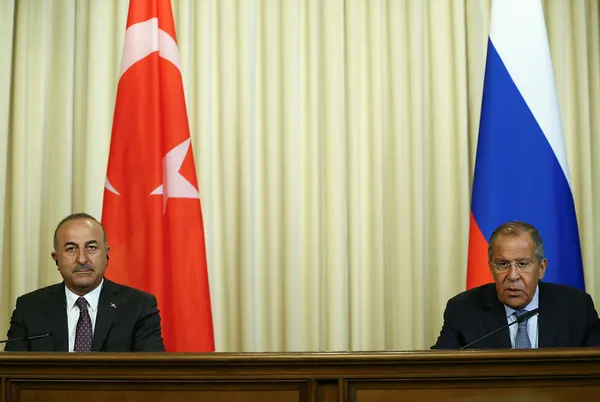 Dışişleri Bakanı Çavuşoğlu Rusya'da Lavrov ile görüştü! Vize ile ilgili önemli açıklama-1