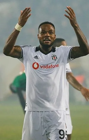 Beşiktaş'ta Larin takımda kalacak