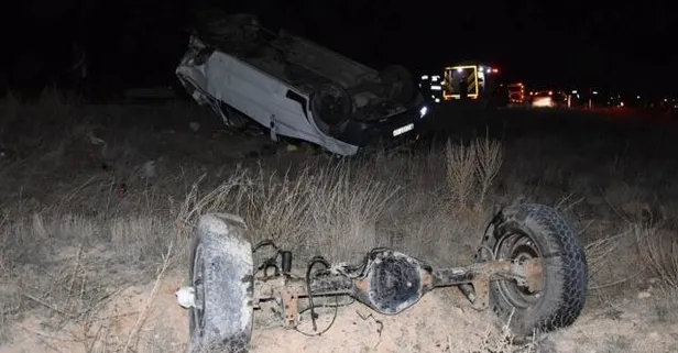 Konya Kulu'da minibüsle otomobil çarpıştı: 4 yaralı