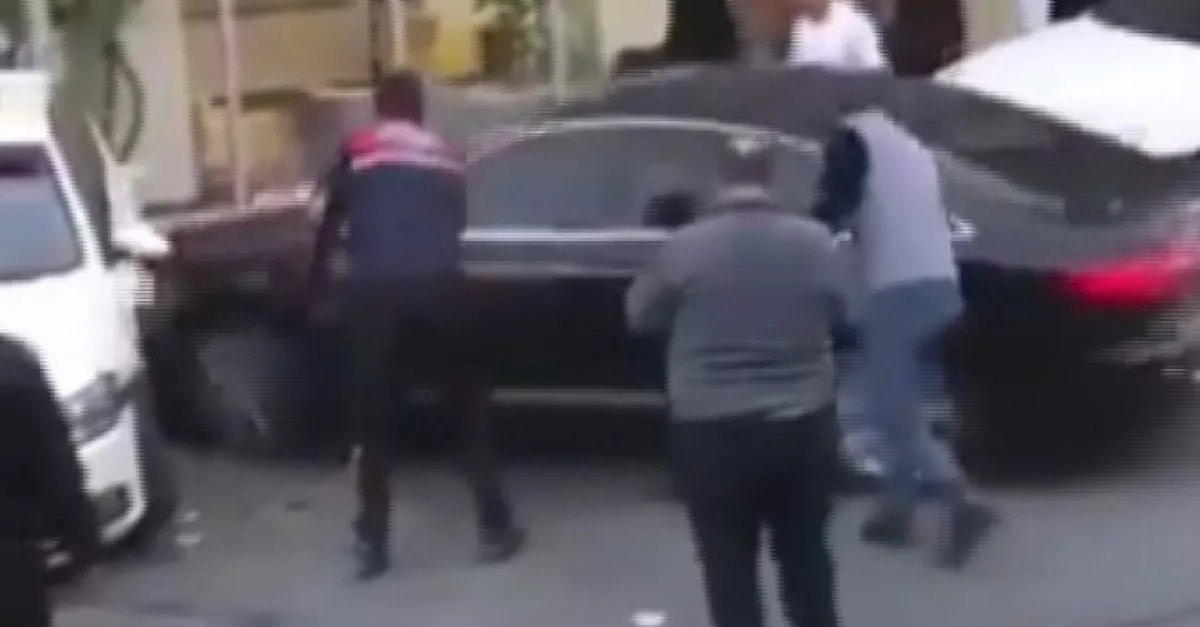 İstanbul'da park yeri kavgasında öfkeli sürücü dehşet saçtı