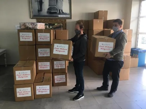 Son dakika: İzmit’teki vatandaşlardan İzmir’e yardım: Sizi en iyi biz anlarız-5