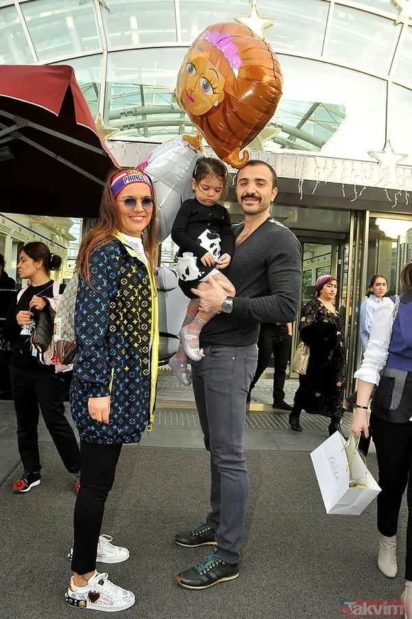 Reha Muhtar ile Deniz Uğur'un ikizleri Poyraz ve Mina büyüdü babalarının kopyaları oldu! İkizlerin son halleri... - 49